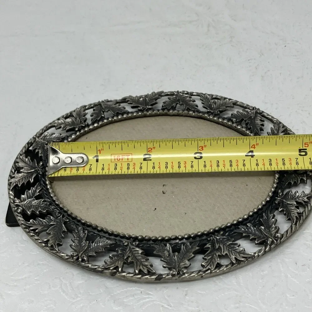 Vintage Filigree Leaves Frame Silver Tone Metal Photo Oval Easel for 4.5x3.25”